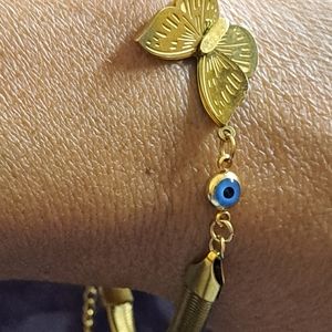 butterfly pulse with Turkish eye of protection. New.